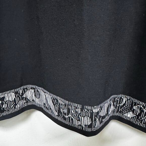 Chico’s Size 1 US 8/10 3/4 Sleeve Sheath Knee Length Black White Gray Stretch - Picture 9 of 12